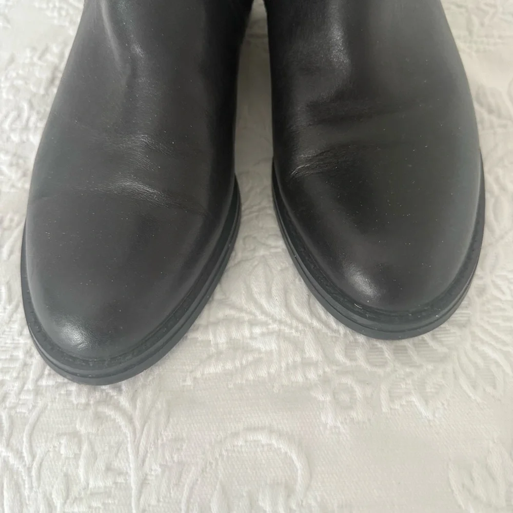 BLONDO Elenor Black Leather Tall Riding Waterproof Boots. Size 6.5